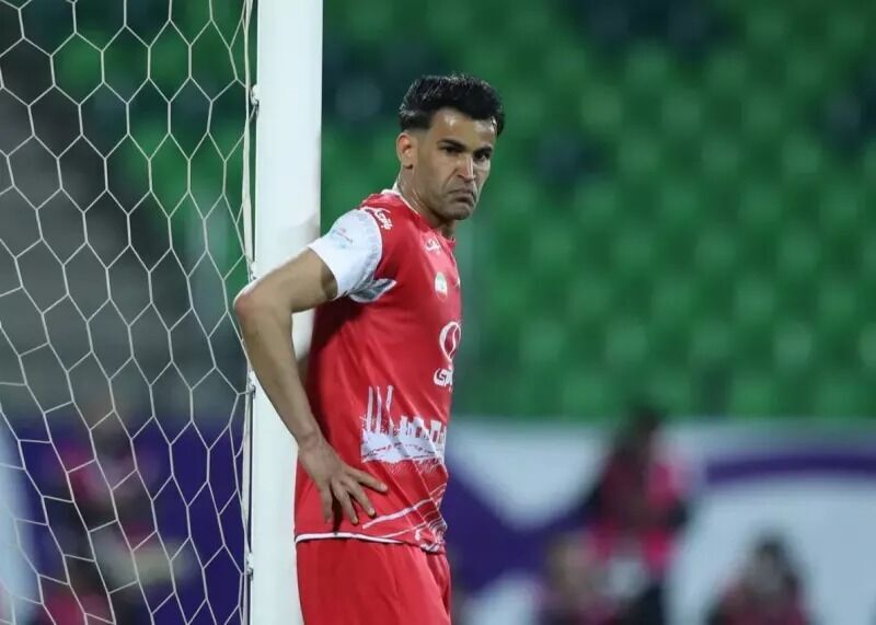 زخم‌کاری عیسی آل‌کثیر به استقلالی‌ها