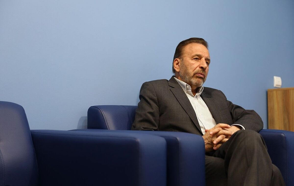 واکنش واعظی به حمله صداوسیما به روحانی: تندرو‌ها نشان دادند به دنبال منافع ملی نیستند!