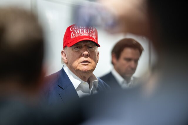 ترامپ: ترجیح می‌دهم در دیدار پوتین-زلنسکی شرکت نکنم