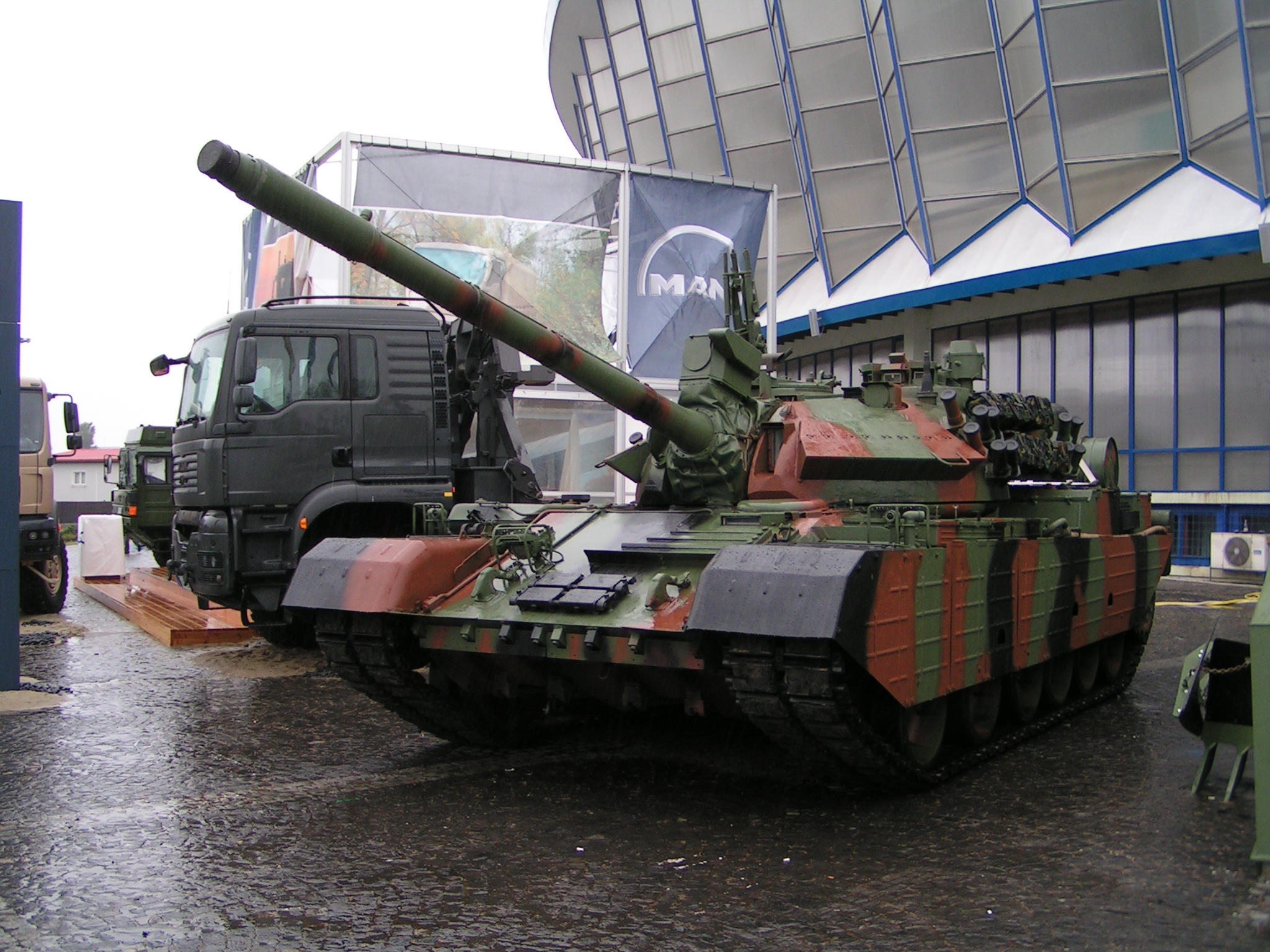 تانک TR ۸۵ M۱ ساخت کجاست؟ تانک TR ۸۵ M۱ ساخت کجاست؟