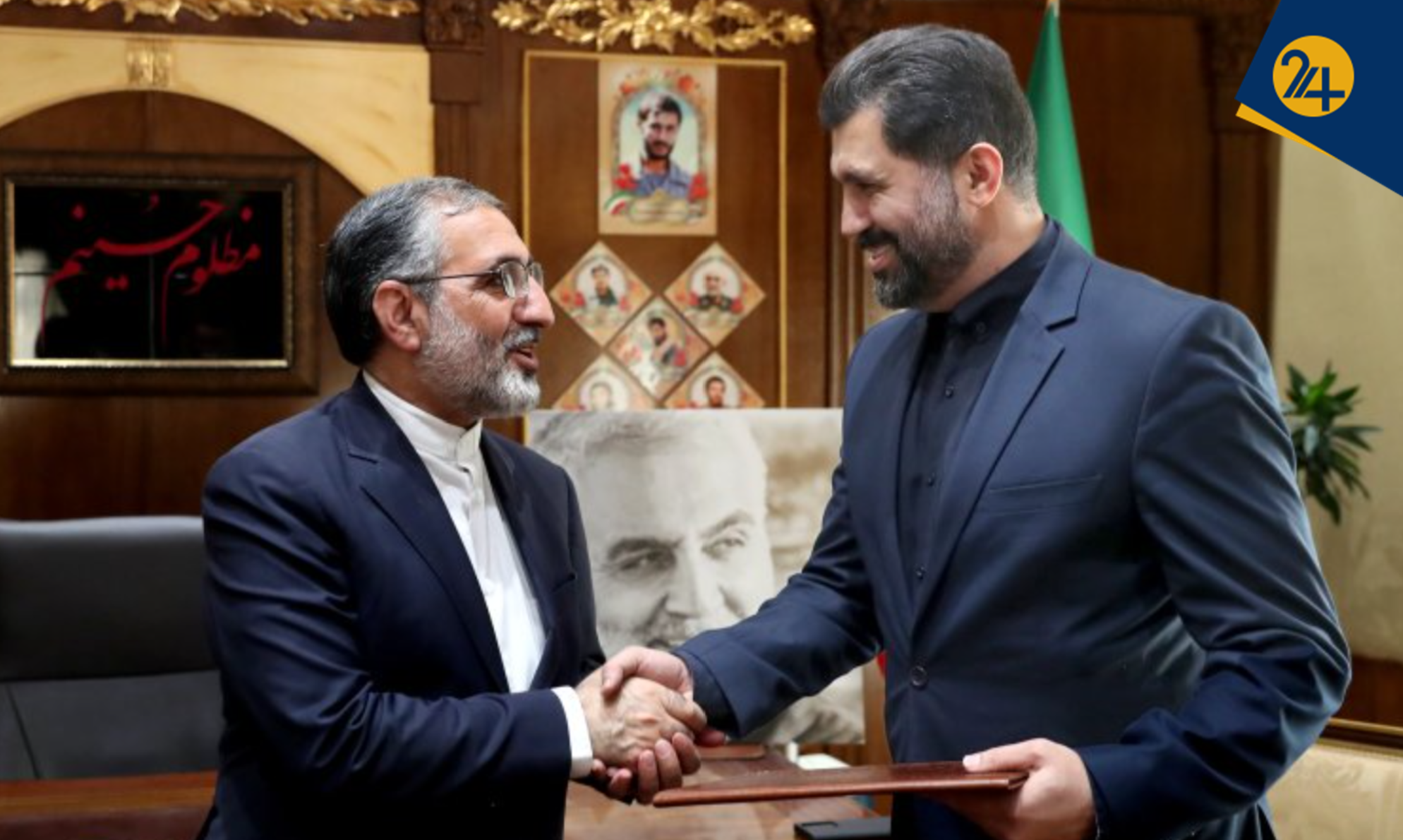 از سوتی در کاخ کرملین تا نیمکت تیم امید| آیا رضا نقی‌پور جایزه برگرداندن تاج به فدراسیون فوتبال را گرفته است؟