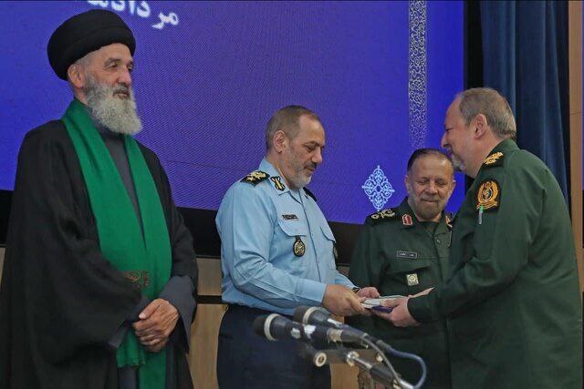 جانشین وزیر دفاع منصوب شد جانشین وزیر دفاع منصوب شد