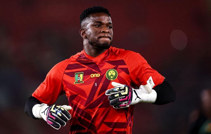 دروازهبان سابق بارسلونا در آستانه حضور در استقلال! فابریس اوندا