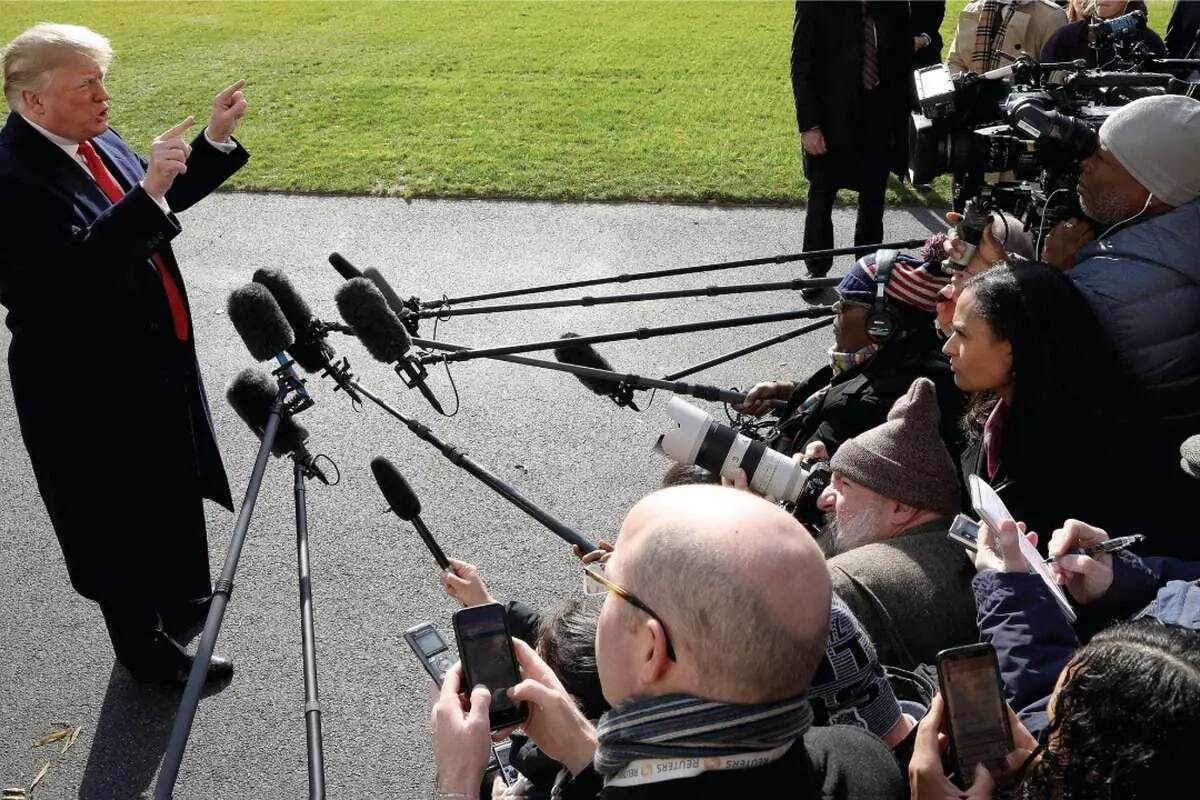 خشم ترامپ از انتشار اخبار دروغ درباره آمریکا