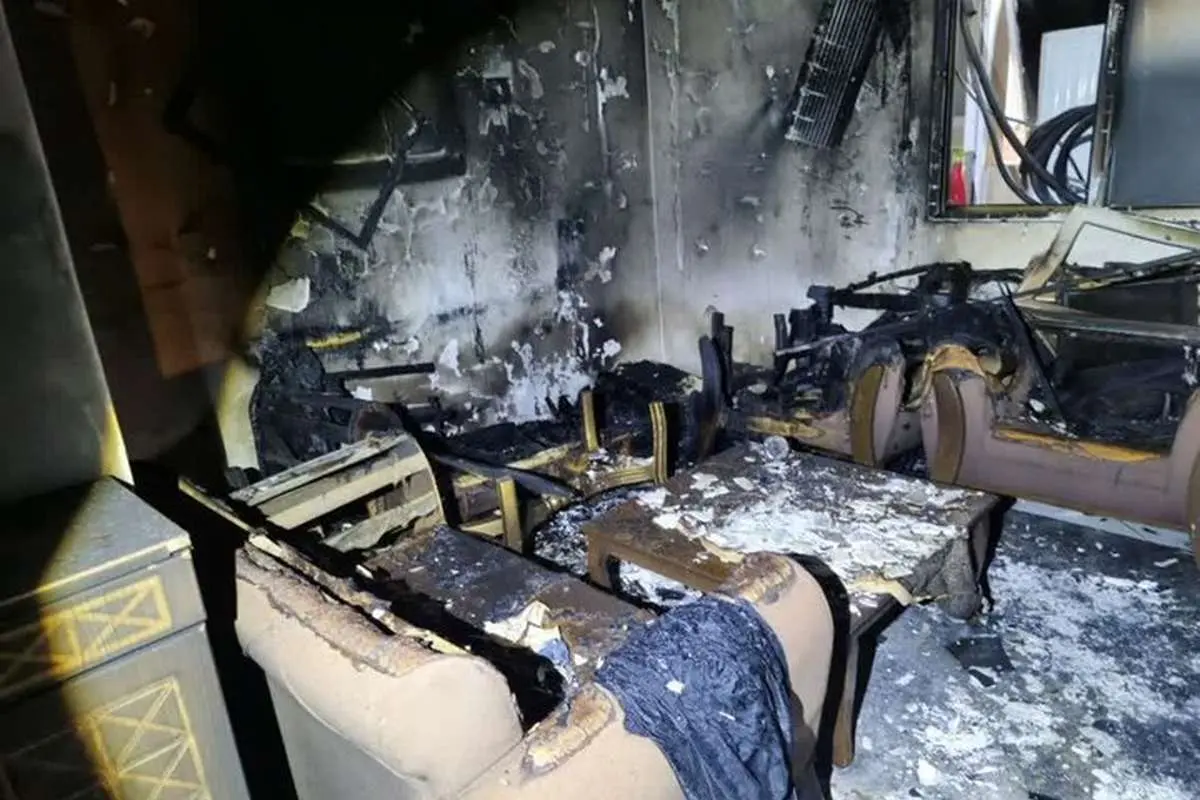 فوری| آتشسوزی یک مجتمع تجاری در قشم آتشسوزی