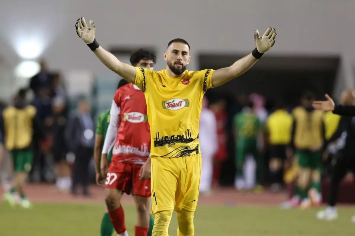 خداحافظی آلکسی گندوز از هواداران پرسپولیس خداحافظی آلکسی گندوز از هواداران پرسپولیس