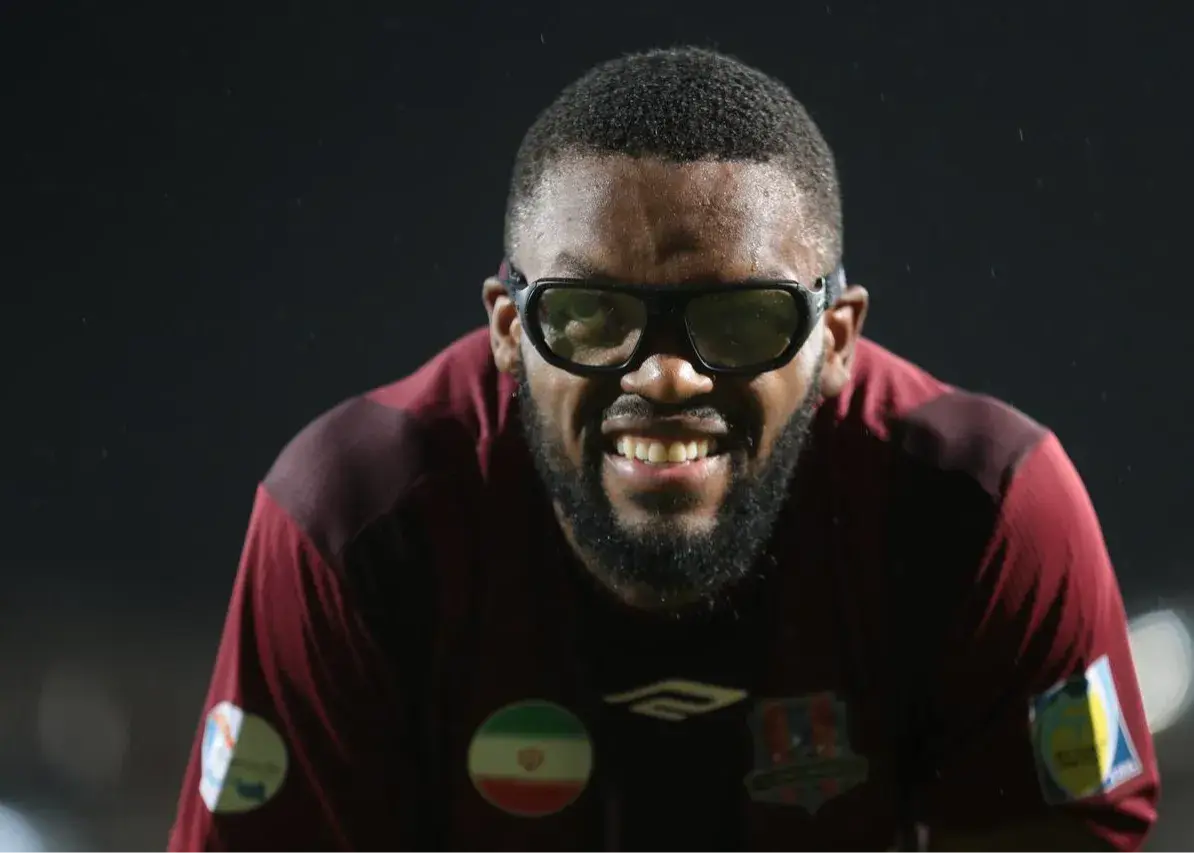 استوری احساسی مربی استقلال؛ چشمان یامگا درمان شد +عکس کوین یامگا