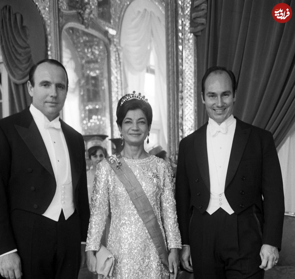 عکسی از اشرف پهلوی در مراسم تاجگذاری برادرش؛ سال ۱۳۴۶