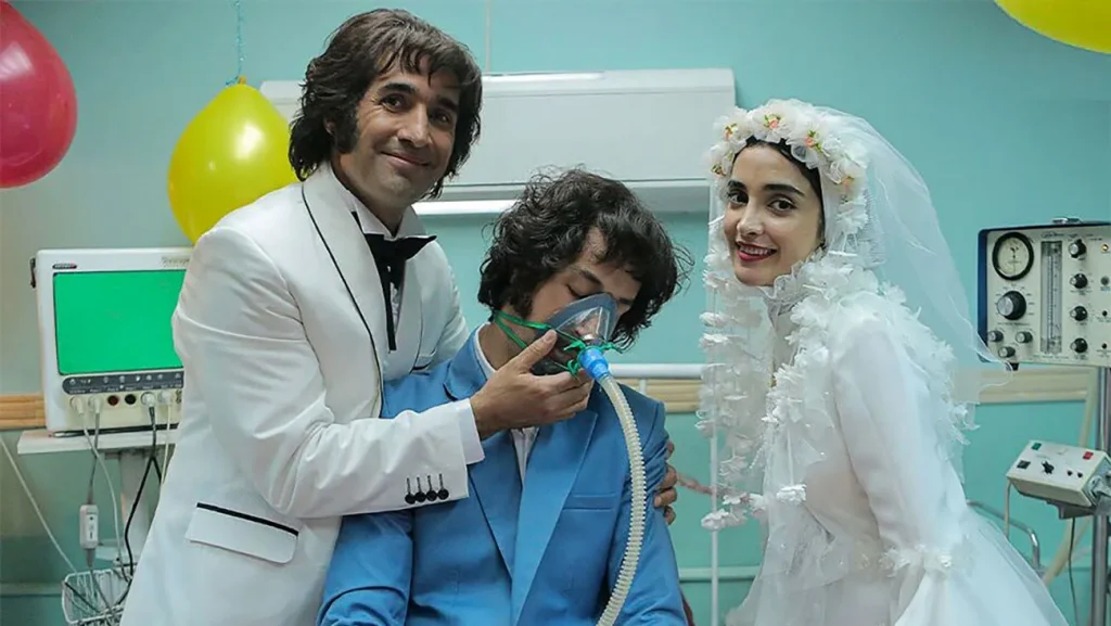 نقد و بررسی فیلم سینمایی مرد عینکی | فیلم جدید بهرام افشاری در انتظار ثبت رکورد فیلم پرفروش سال نقد و بررسی فیلم سینمایی مرد عینکی | فیلم جدید بهرام افشاری در انتظار ثبت رکورد فیلم پرفروش سال