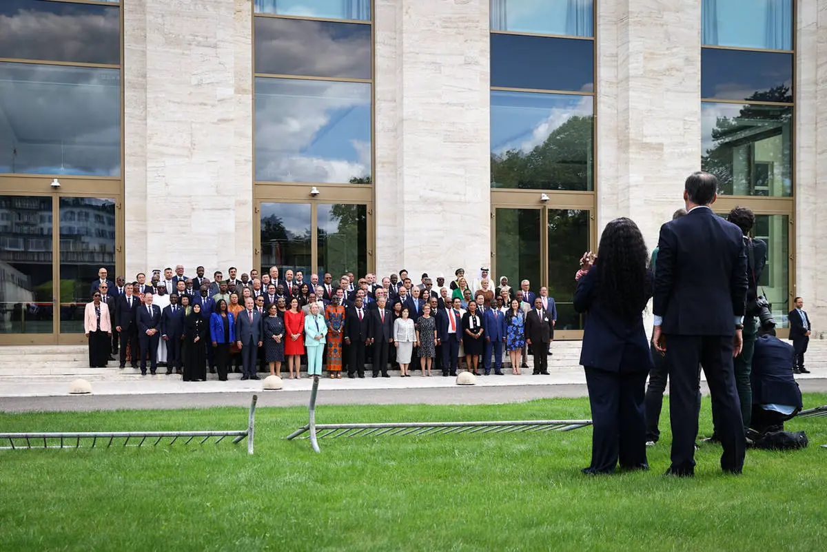 عکس یادگاری رؤسای مجالس جهان با حضور قالیباف