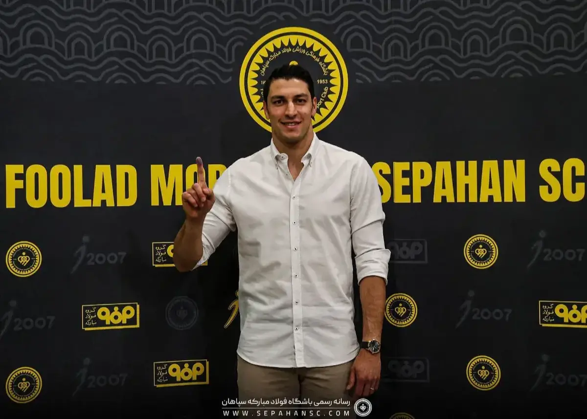 غیبت مشکوک اخباری در تمرین سپاهان پس از پیوستن حسینی