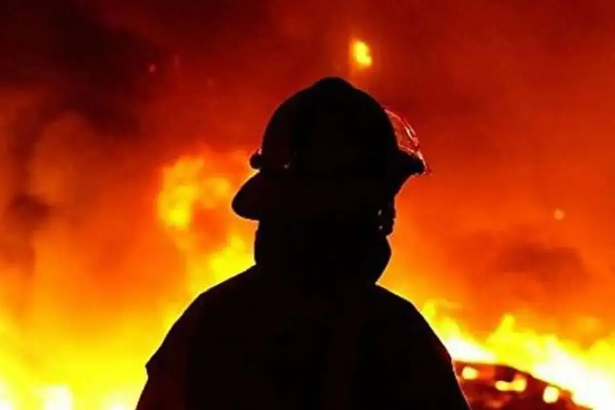 ببینید| ویدئویی از شدت آتش سوزی در بیمارستان قائم