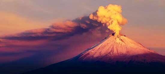 دماوند؛ اسطوره جاودان یا تهدید پنهان؟ | روایت علمی و سیاسی از یک شایعه داغ آتشفشان دماوند