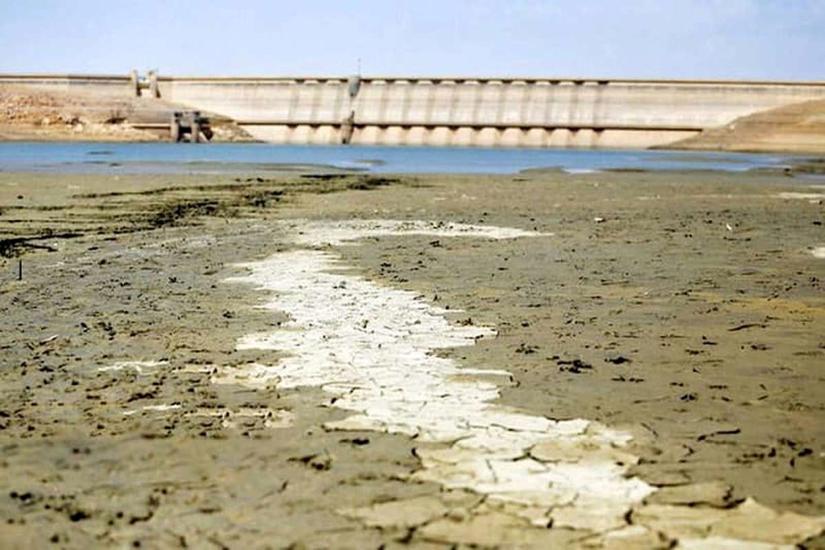 ایران به سمت بیابانی شدن می تازد/ راهکارهای عملی چیست؟ ایران به سمت بیابانی شدن می تازد/ راهکارهای عملی چیست؟