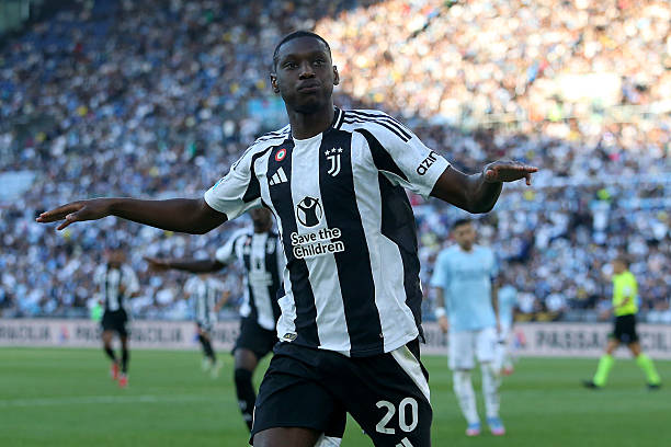 کولو موانی کیست