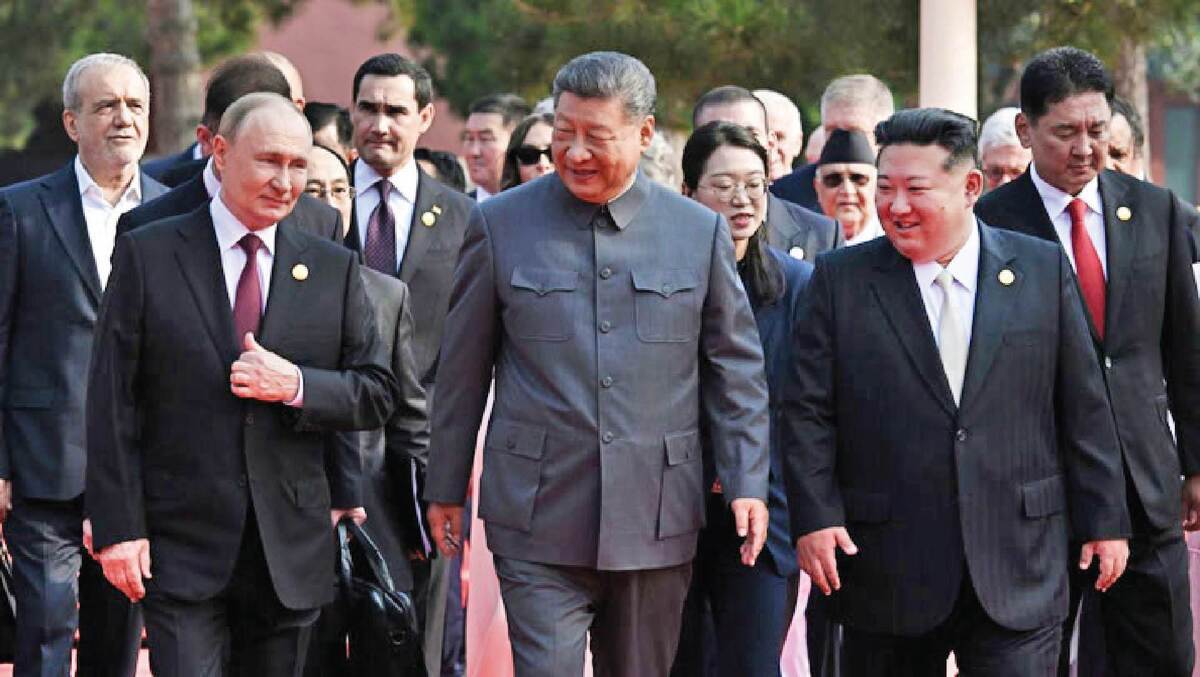 جوان: رژه پکن فقط نمایش نظامی نبود، معرفی بلوک نوظهور شرق بود رژه پکن