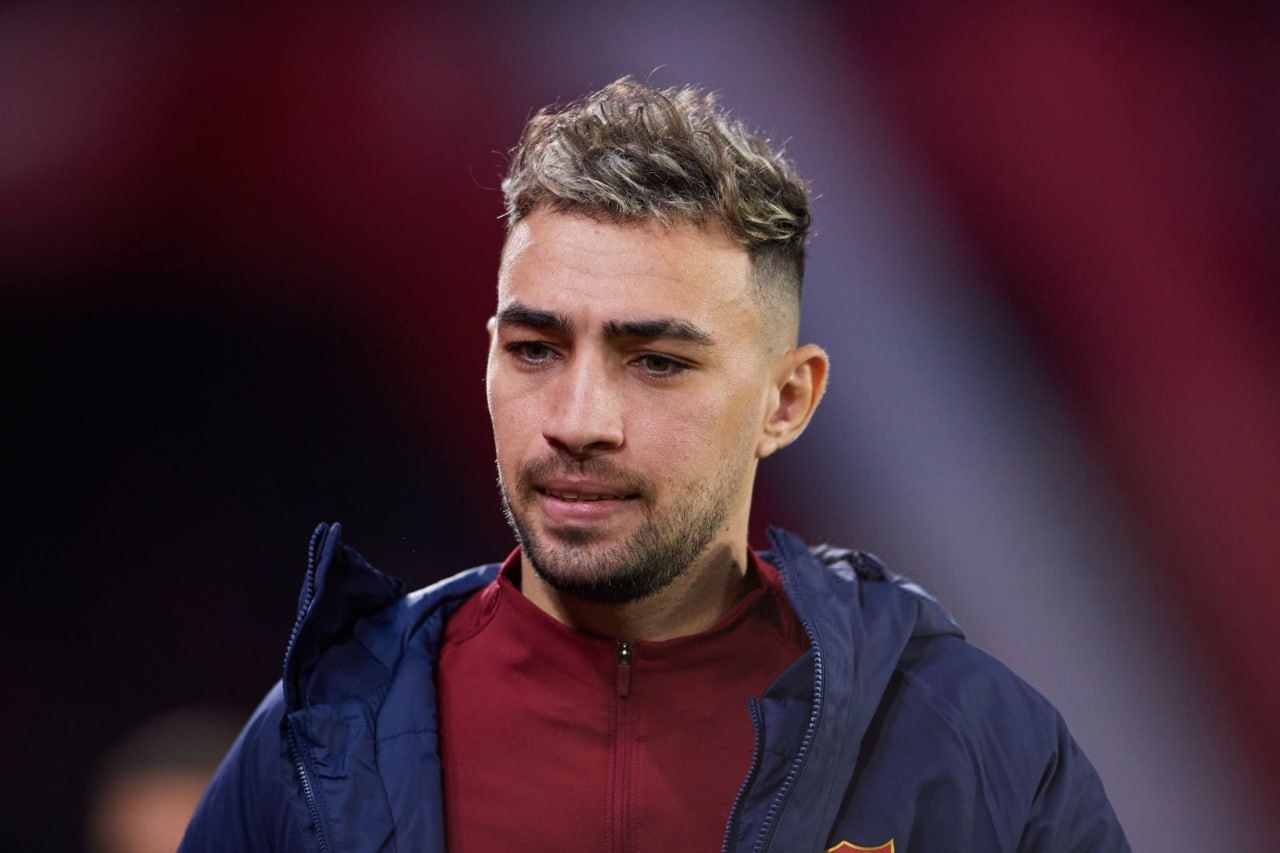 بازیکن سابق بارسلونا در آستانه پوشیدن پیراهن استقلال