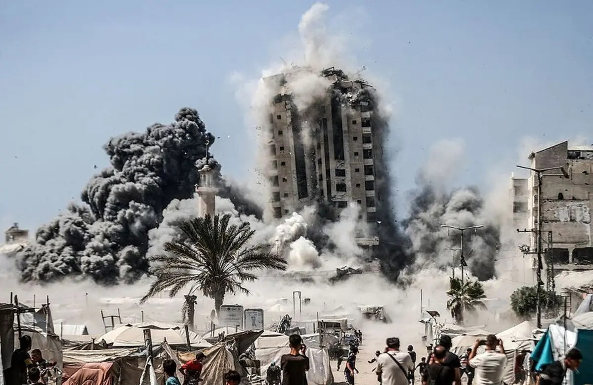 ببینید| ویدئویی از حمله دقایقی پیش اسرائیل به لبنان