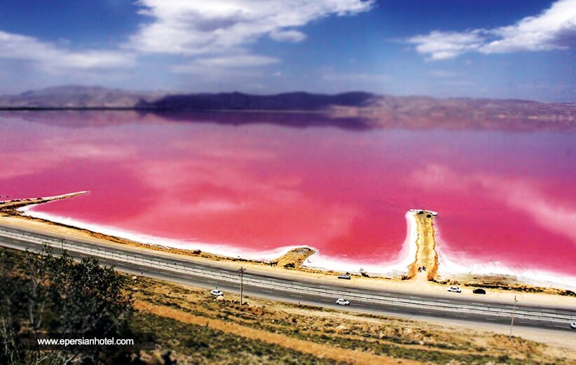 جاذبه های گردشگری دریاچه مهارلو شیراز جاذبه های گردشگری دریاچه مهارلو
