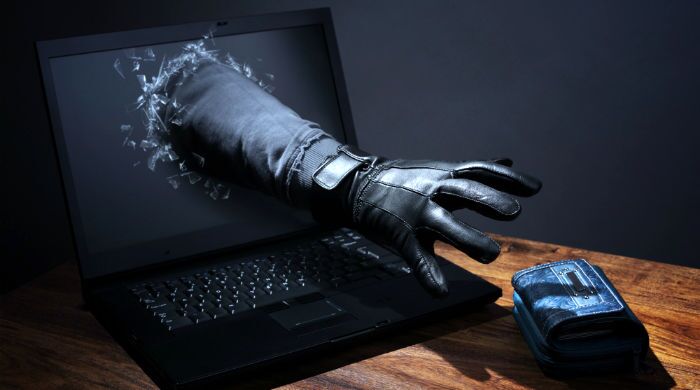 کلاهبرداری