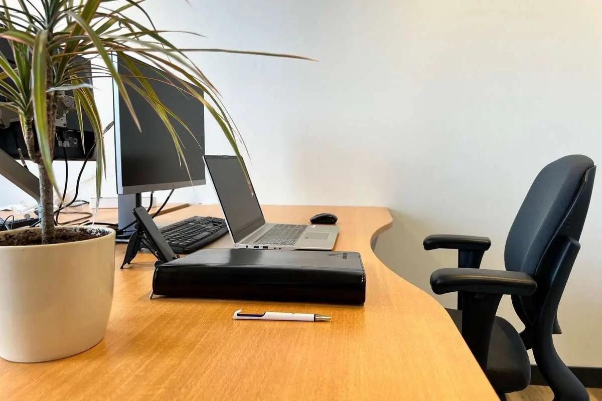 تعطیلی ادارات به خاطر گرد و خاک تعطیلی ادارات