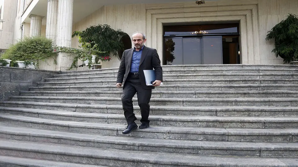 مسابقات جام جهانی آمریکا از تلویزیون پخش مستقیم میشود؟ مسابقات جام جهانی آمریکا از تلویزیون پخش مستقیم میشود؟