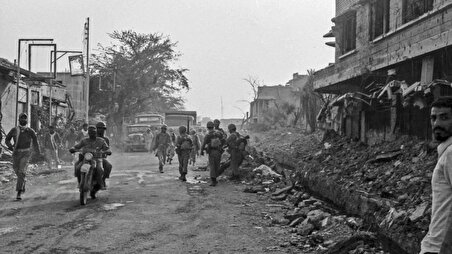 طولانی‌ترین جنگ قرن بیستم: نگاهی به ریشه‌های وقوع و اثرات بلند‌مدت جنگ ایران و عراق