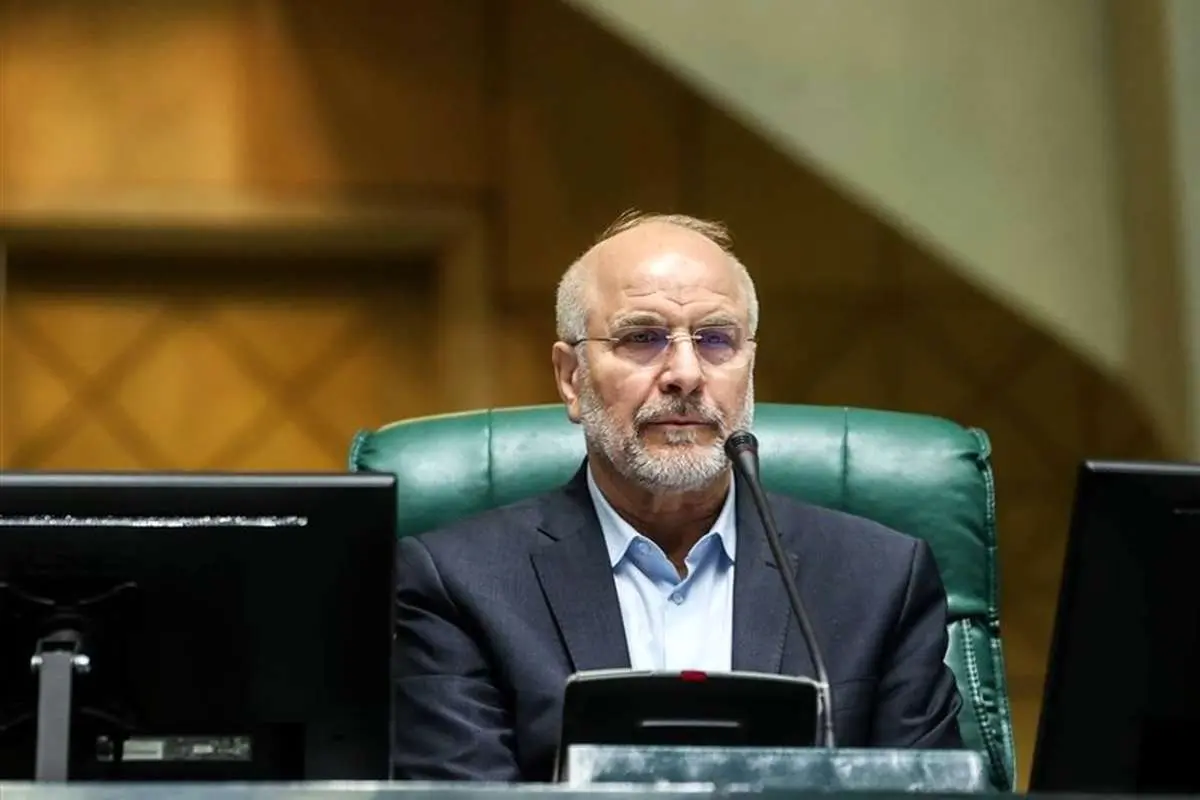 قالیباف: طبق نظر دیوان عدالت اداری، برخی استخدام‌ها در دولت گذشته غیرقانونی بود