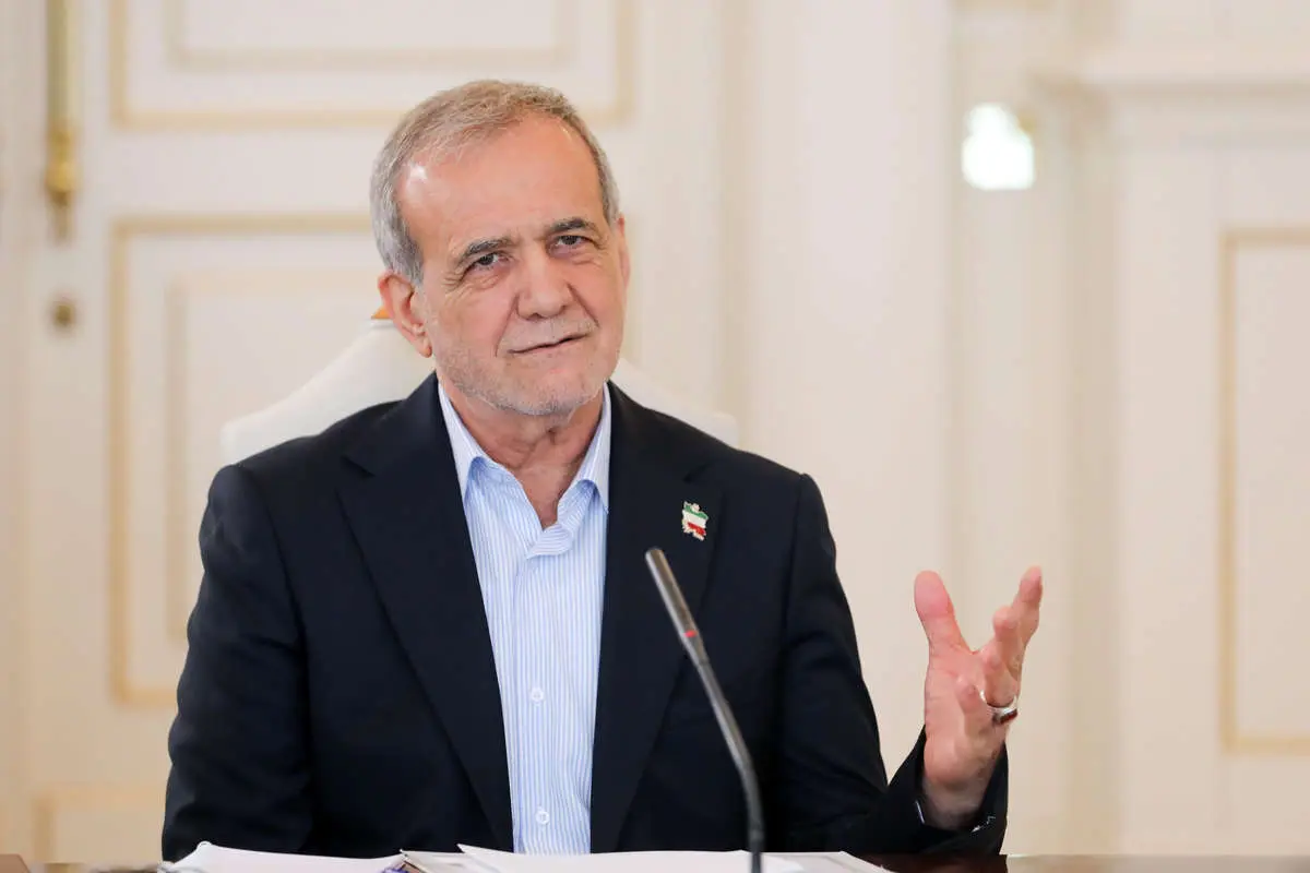 پزشکیان: نگرانیهای ایران درباره تحولات منطقه قفقاز تا حد زیادی برطرف شده است پزشکیان: نگرانیهای ایران درباره تحولات منطقه قفقاز تا حد زیادی برطرف شده است