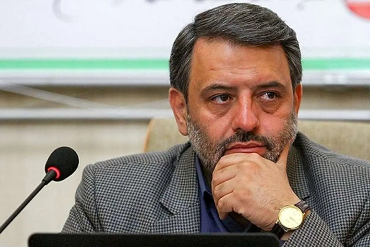  سقوط شهردار اهواز در بازدید از یک پروژه عمرانی