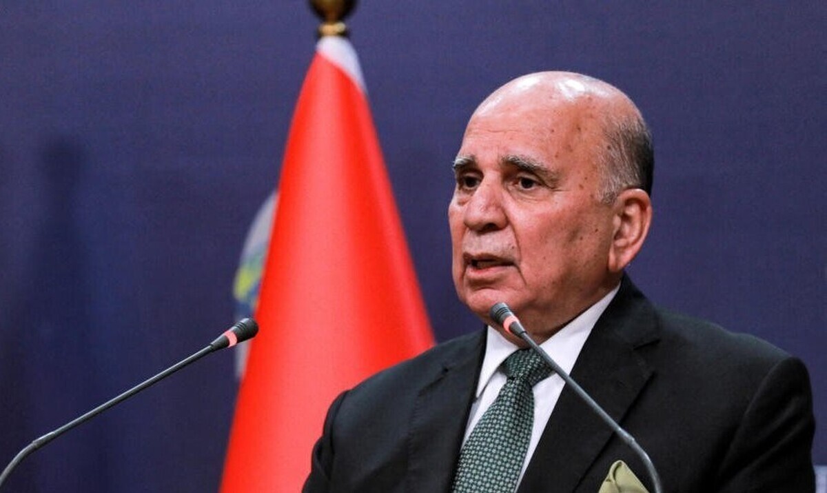 هشدار وزیر خارجه عراق: بازگشت تحریمها علیه ایران منطقه را به بحران میکشاند هشدار وزیر خارجه عراق: بازگشت تحریمها علیه ایران منطقه را به بحران میکشاند