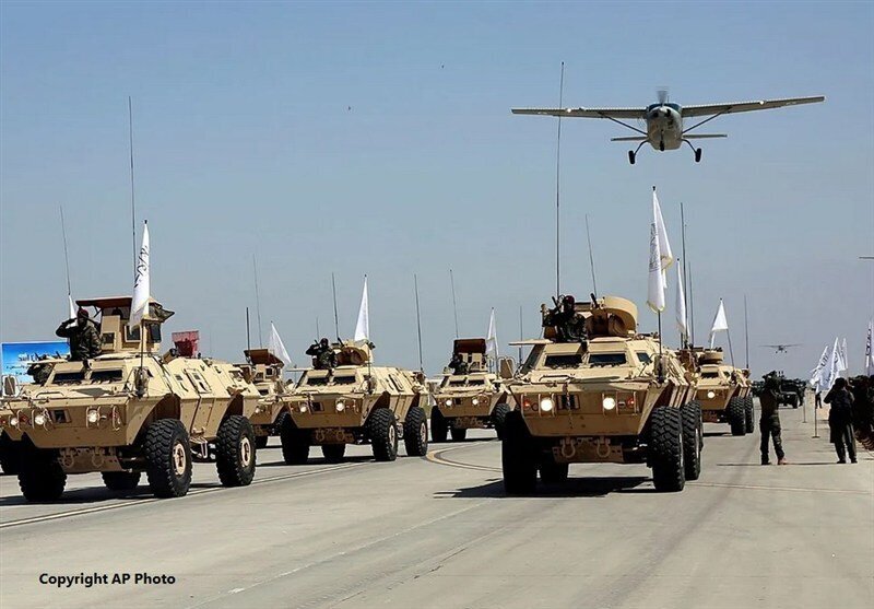 واکنش طالبان به تهدیدات نظامی آمریکا: ما آماده‌ایم؛ شمشیرهای ما هنوز برنده است