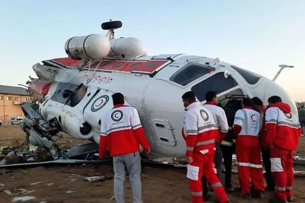 ماجرای سقوط بالگرد هلال احمر اشترانکوه چیست؟ ماجرای سقوط بالگرد هلال احمر اشترانکوه چیست؟