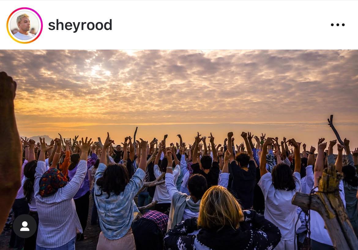 «شی رود» چهره جدید اینستاگرامی کیست و محتوای بی محتوایی که ارائه میدهد، چیست؟ / جامعه ایرانی زیر سایه خطر ظهور «اوشو» و «منسون» «شی رود» چهره جدید اینستاگرامی کیست و محتوای بی محتوایی که ارائه میدهد، چیست؟ / جامعه ایرانی زیر سایه خطر ظهور «اوشو» و «منسون»