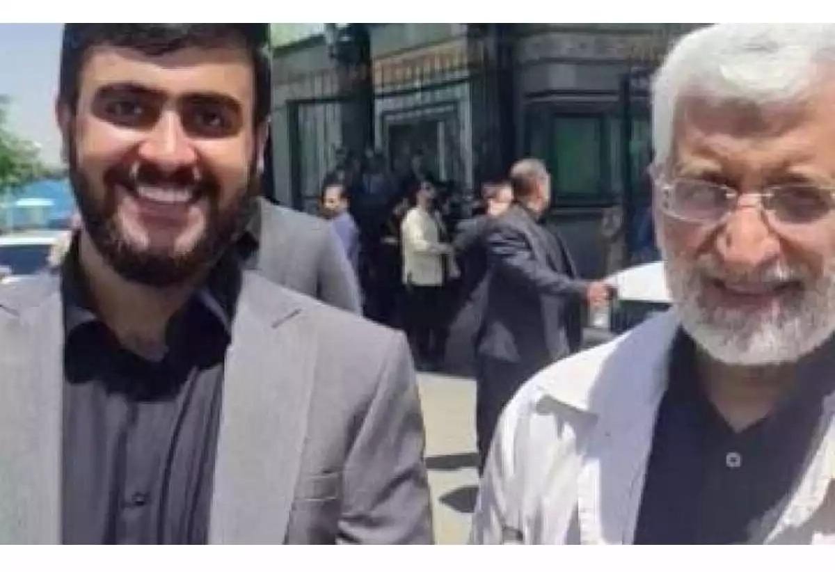 ببینید؛ مهرشاد سهیلی، مشاور نسل Z پزشکیان؛ بچه پولدار گمنام عاشق فالوور فیک! ببینید؛ مهرشاد سهیلی، مشاور نسل Z پزشکیان؛ بچه پولدار گمنام عاشق فالوور فیک!