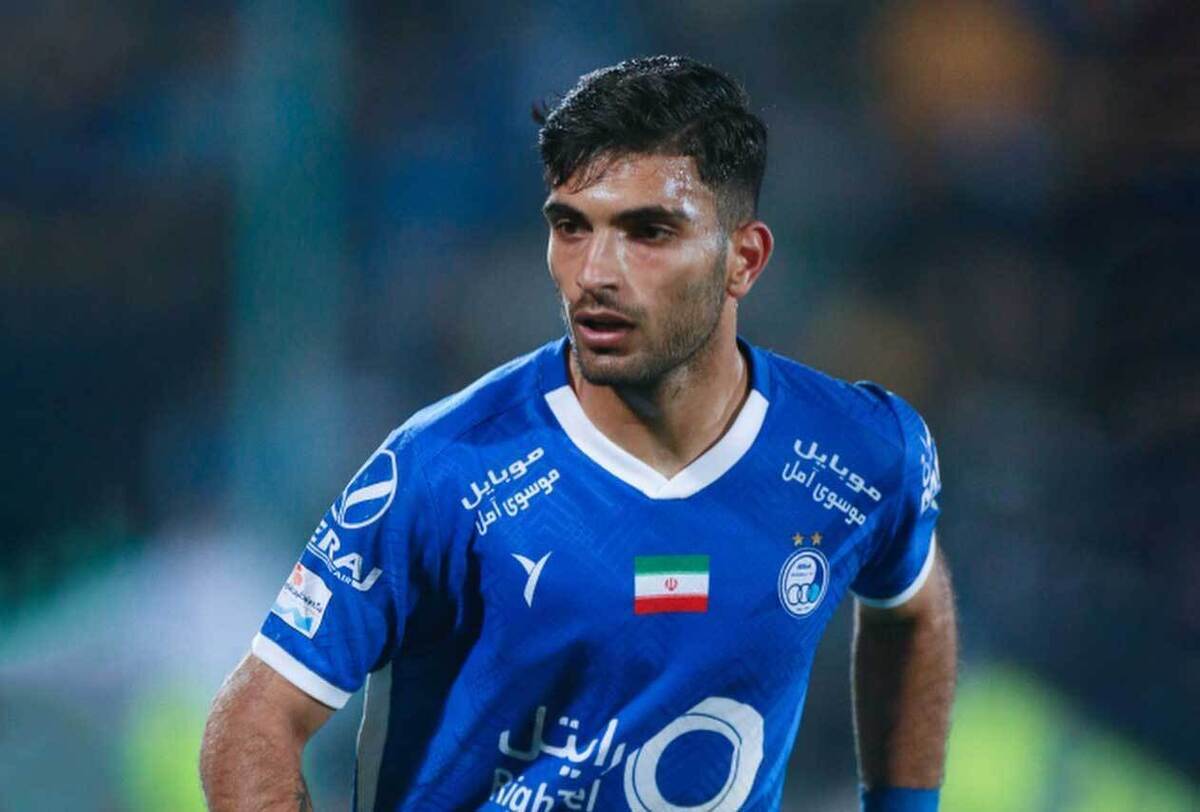 گلایه بازیکن گل‌گهر از هواداران پرسپولیس به خاطر اهانت به مادر هم‌تیمی‌اش