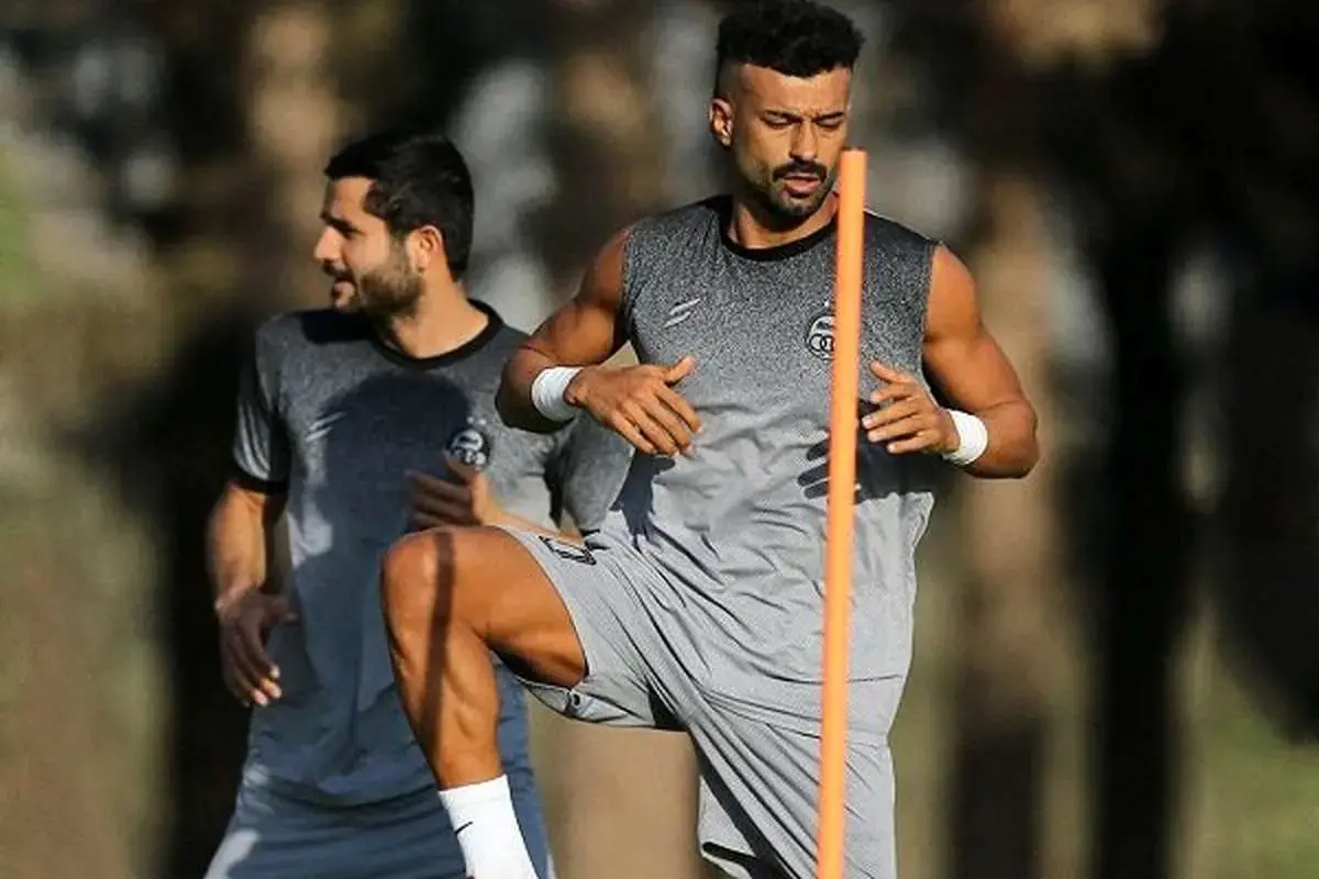 طاهری: هیچ بازیکنی با ماشین شخصی به ورزشگاه نمی‌آید؛ شاید پسرخاله‌اش ماشین آورده باشد