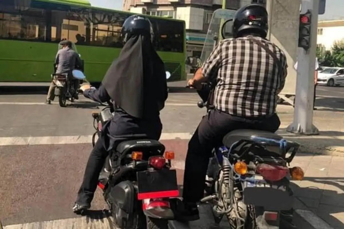 ظلم عجیب در حق زنان: بیمه‌ها به زنان موتور سوار خسارت نمی‌دهند!