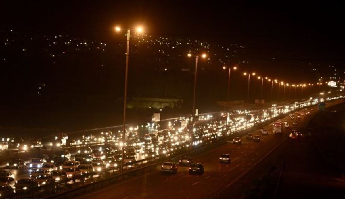 جاده چالوس یکطرفه شد جاده چالوس یکطرفه شد