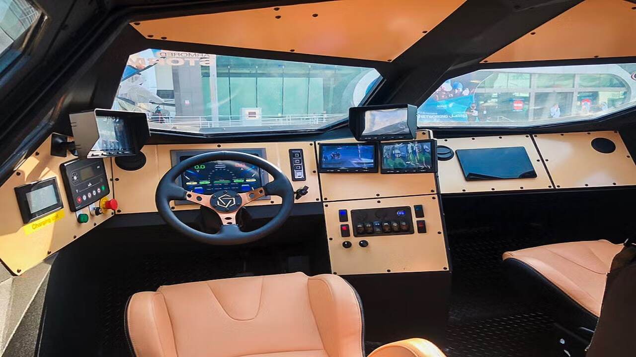 مشخصات خودروی زرهی چند منظوره STORM