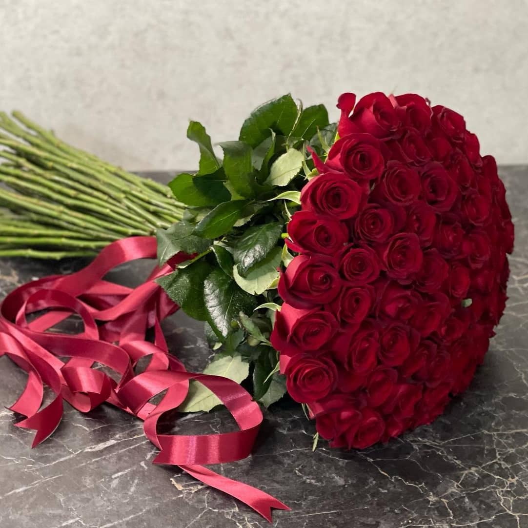 ببینید| دسته گل عجیب بابت هدیه روز دختر!