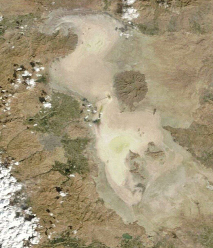 تصویر تلخ ناسا از کویر نمک ارومیه!