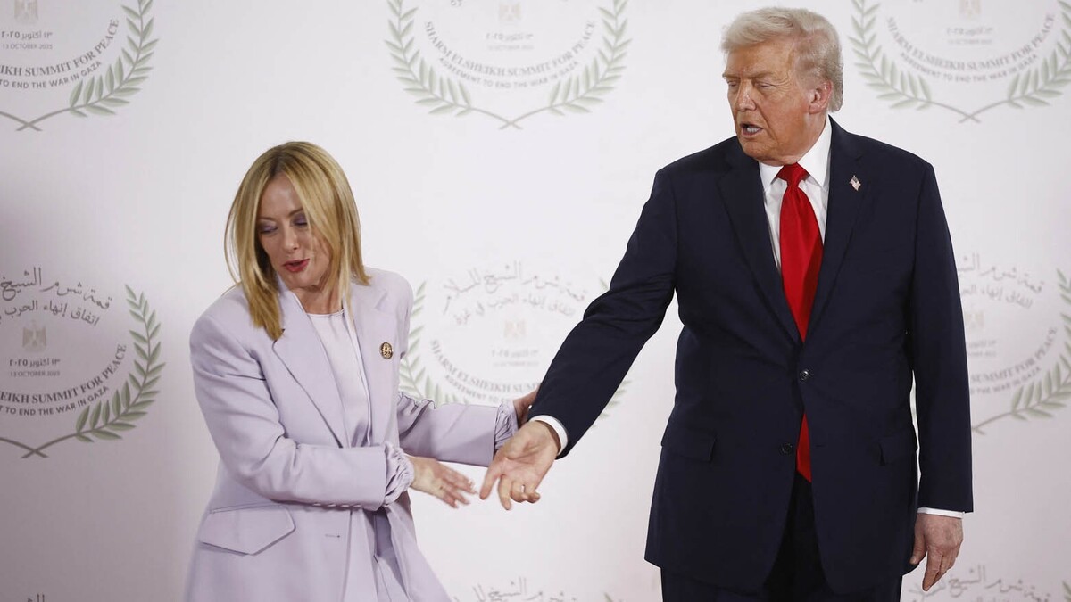 ببینید| رفتار عجیب ترامپ با جورجیا ملونی در شرم‌الشیخ