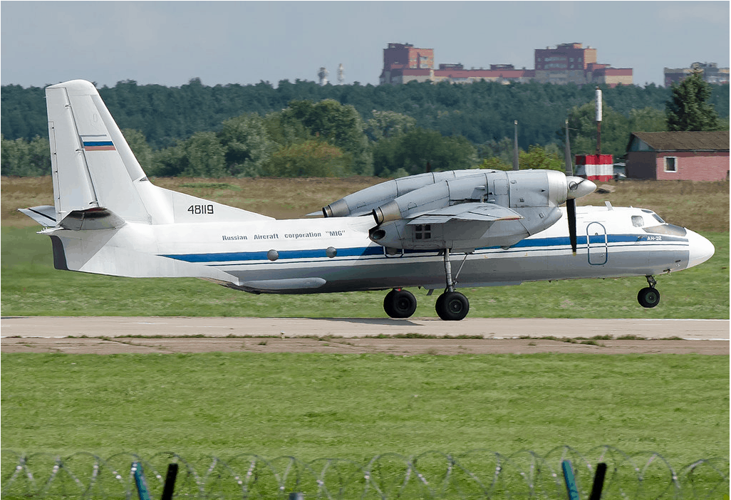 مشخصات هواپیمای آنتونوف‌ای‌ان-۳۲