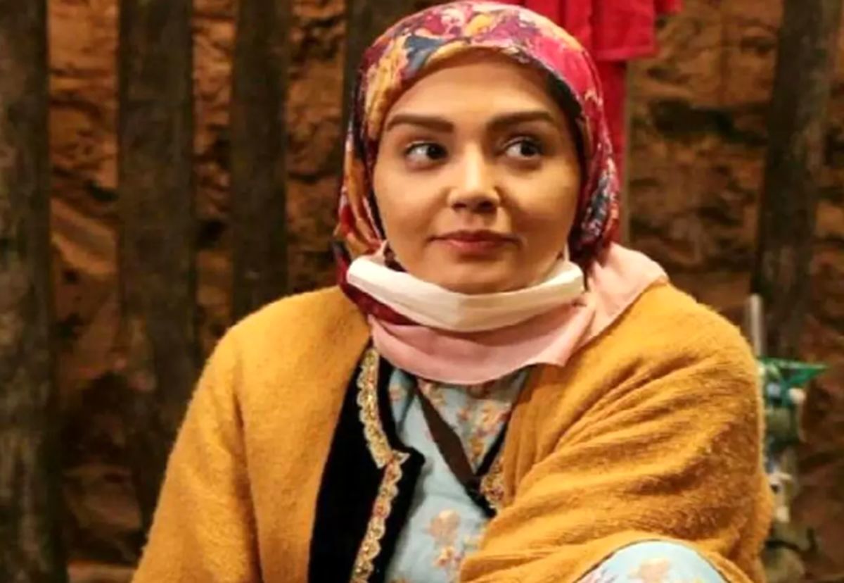 استایل شیک شیرین سریال نون خ در اکران یک فیلم +عکس