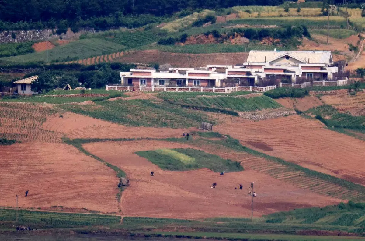 عکس | تصاویری از زندگی روزمره در کره شمالی