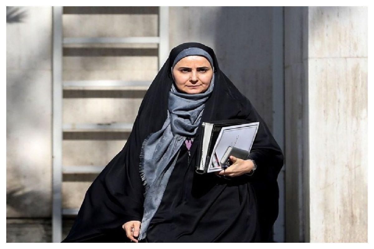 فرزانه صادق