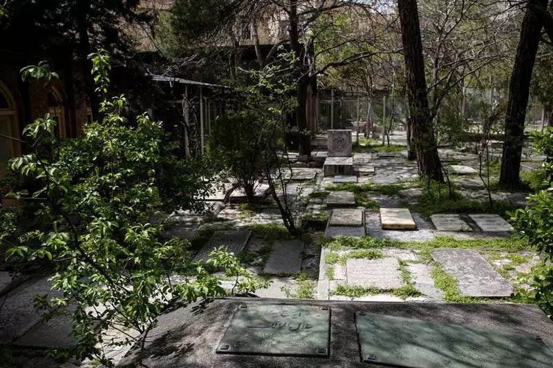 سه نقطه برای آرامستان جانمایی شد؛ فرمانداری هنوز موافقت نکرده آرامستان