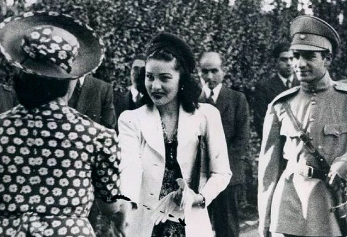 عکسی از فوزیه و محمدرضا پهلوی در ماه عسل؛ سال ۱۳۱۷