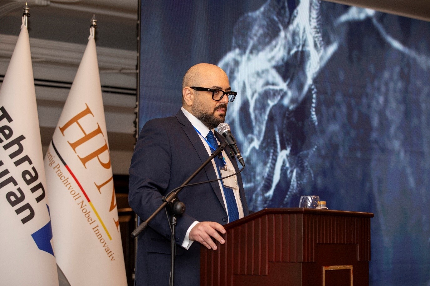 برند «لزور» در ایران رونمایی شد برند «لزور» در ایران رونمایی شد